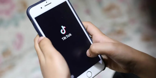 Bắt chước thử thách trên TikTok, bé trai 9 tuổi thiệt mạng thương tâm - 1