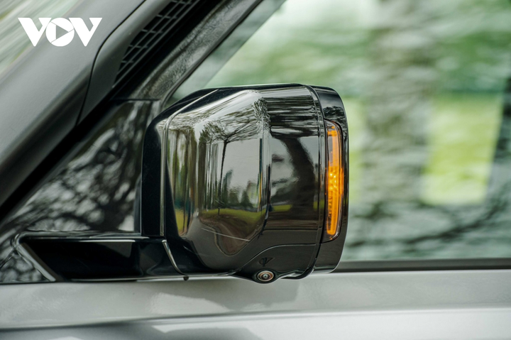 Land Rover Defender - mẫu SUV địa hình được mong đợi - 12