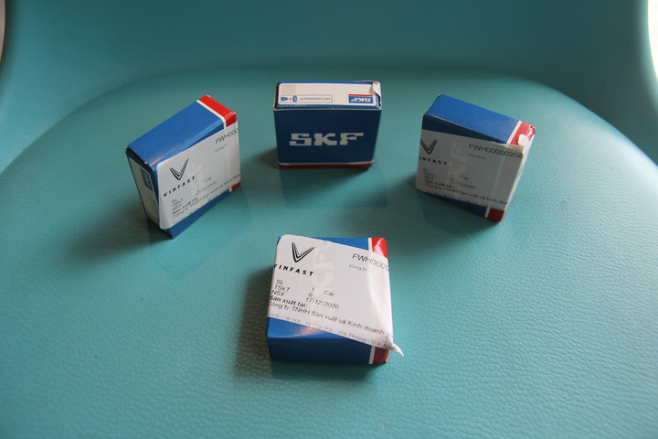 'Đập hộp' VinFast Klara S mới toanh, kiểm tra 'hàng hiệu' bên trong - 15