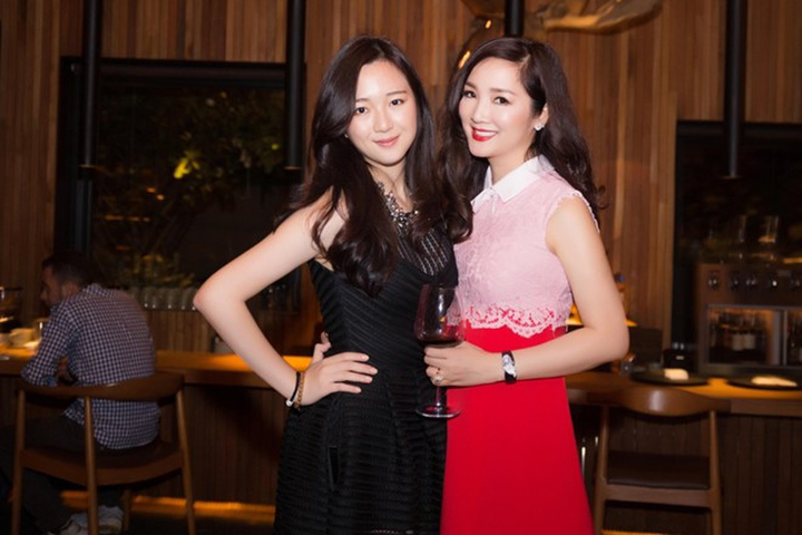 Nhan sắc có thừa, em chồng Hà Tăng và ái nữ nhà sao không vào Vbiz vì điều này - 6