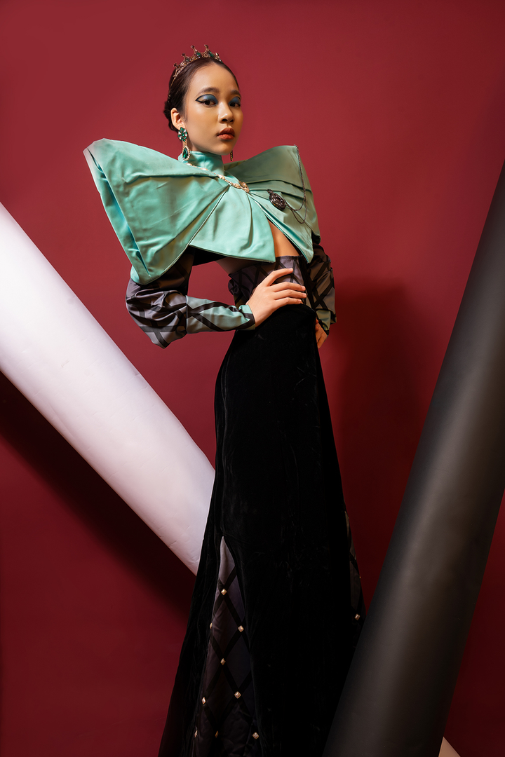 Mẫu nhí khoe thần thái hút hồn như nữ hoàng bước ra từ xứ sở thần tiên - 9