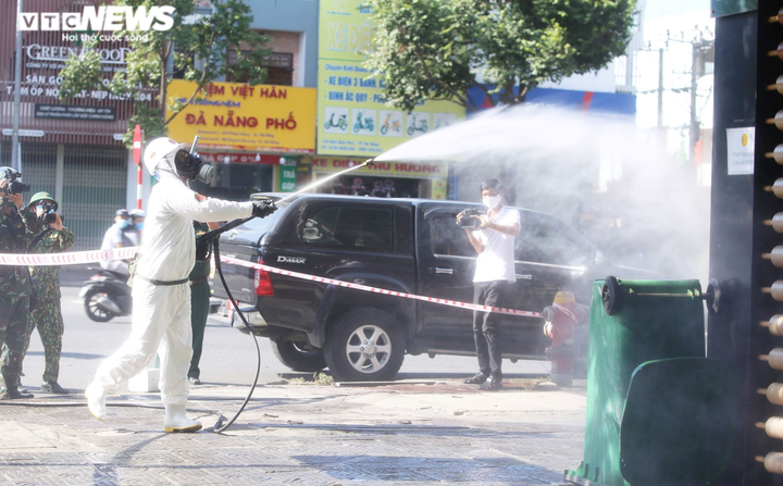 Đà Nẵng ghi nhận 4 ca mắc COVID-9, có 2 bệnh nhân là học sinh - 1