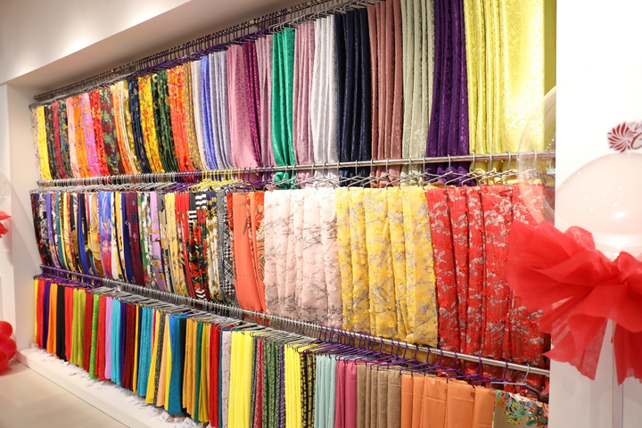 Vải áo dài Cẩm Tú - Chia sẻ kinh nghiệm chọn vải may áo dài - 4