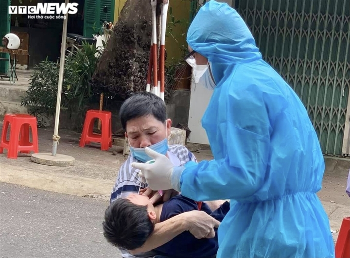 Gia Lai phát hiện 2 trường hợp dương tính SARS-COV-2, vừa trở về từ Bình Dương - 1