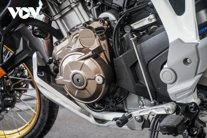 Cận cảnh Honda Africa Twin Adventure Sport giá gần 700 triệu đồng - 17