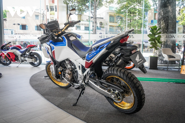 Cận cảnh Honda Africa Twin Adventure Sport giá gần 700 triệu đồng - 7