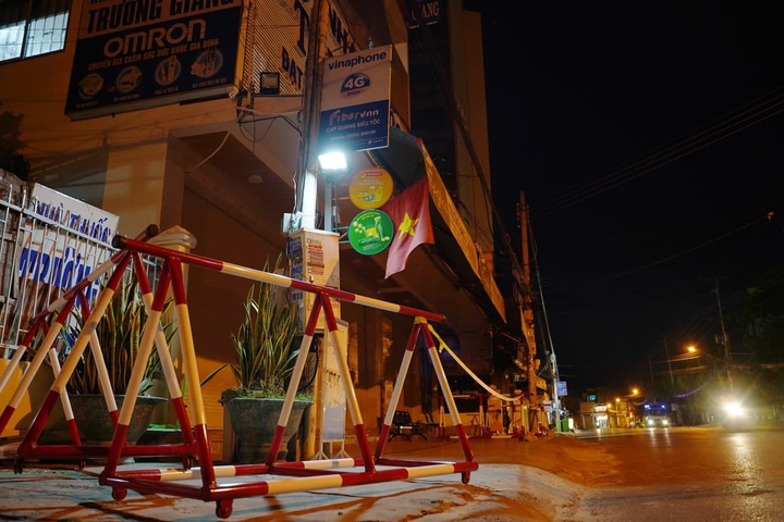 Bình Thuận ra thông báo khẩn tìm người liên quan ca nghi mắc COVID-19 - 1