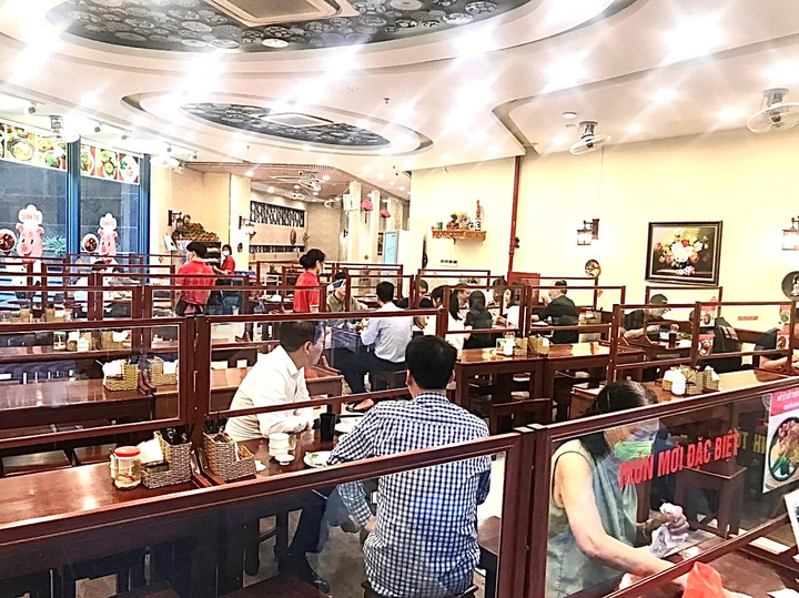 Bún chả Sinh Từ thực hiện nghiêm quy định phòng, chống dịch bệnh - 2