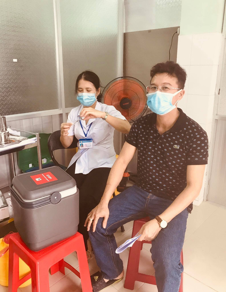 PVFCCo triển khai tiêm vaccine cho người lao động - 2