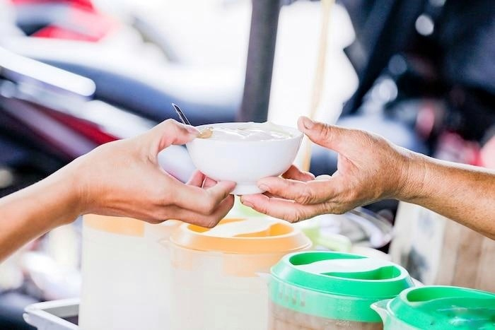 Gánh tàu hũ hơn 20 năm của người mẹ đơn thân giữa Làng Đại học - 4