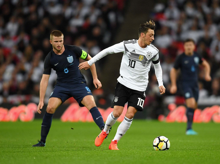 Lothar Matthaus: 'Đức sẽ thắng Anh nếu phải đá luân lưu 11m' - 1