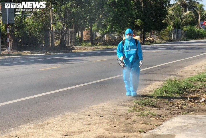 Quảng Ngãi cách ly xã hội 2 xã, phường để phòng chống COVID-19 - 1