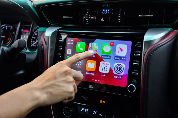 So sánh Toyota Fortuner và Kia Sorento ảnh 11 Hơn 1,4 tỷ đồng, chọn Toyota Fortuner hay Kia Sorento bản cao nhất? - 10