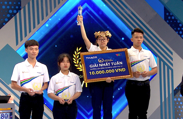 Nữ sinh trường làng lập kỷ lục điểm số Đường lên đỉnh Olympia năm thứ 21 - 1