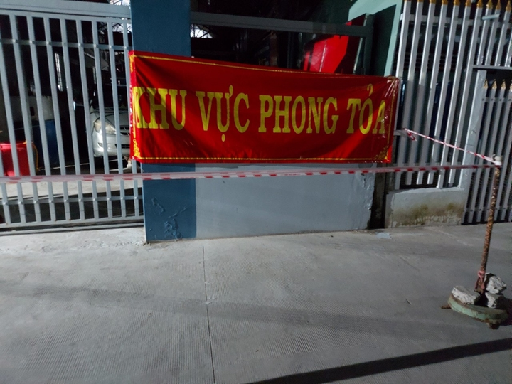 Cặp vợ chồng là nhân viên ngân hàng ở TP Mỹ Tho nghi mắc COVID-19 - 2