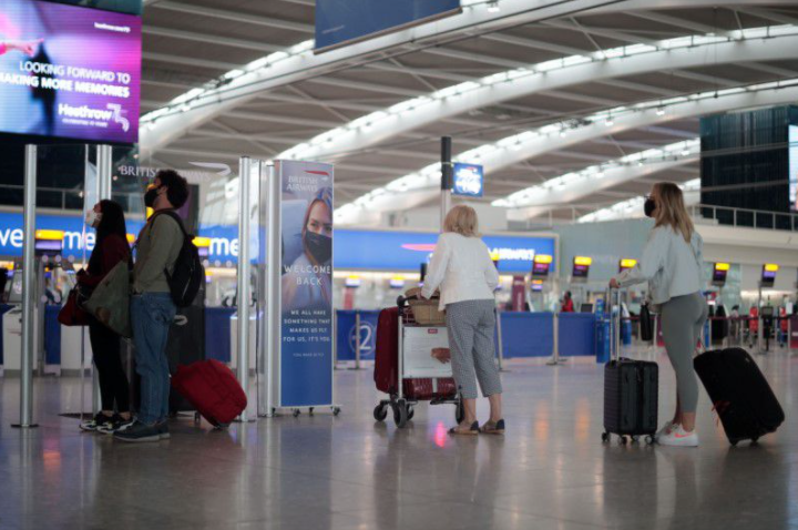 Châu Âu ‘chia rẽ’ khi Đức muốn cấm du khách Anh vào EU vì COVID-19 - 1