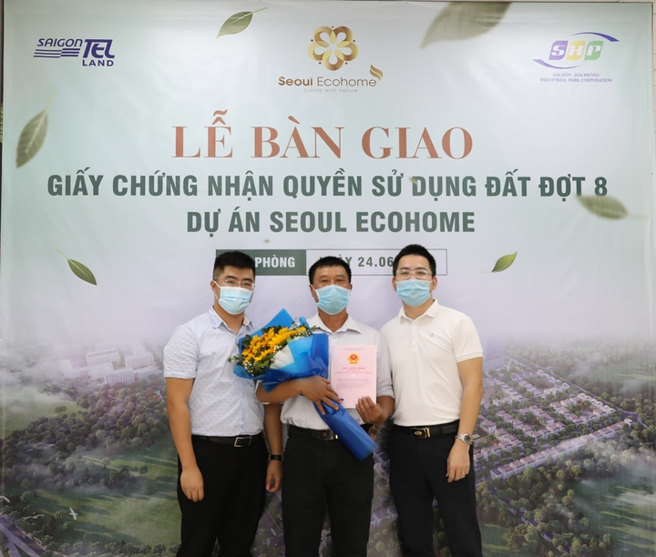 Chủ đầu tư dự án Seoul Ecohome bàn giao sổ đỏ đợt 8 cho cư dân - 2