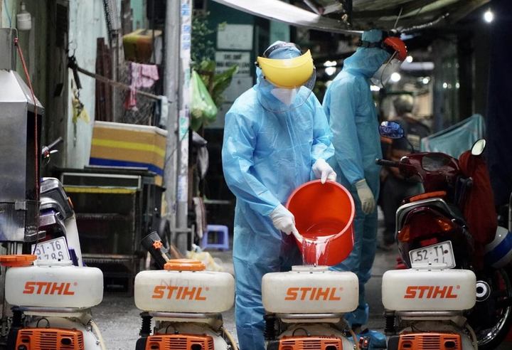 Ông Nguyễn Thành Phong: TP.HCM hiện có 6 nơi nguy cơ lây nhiễm COVID-19 rất cao - 3