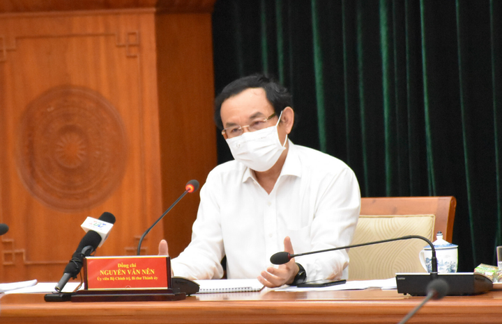 Bí thư Nguyễn Văn Nên: Truy vết khẩn F0 bằng xét nghiệm diện rộng toàn thành phố - 1