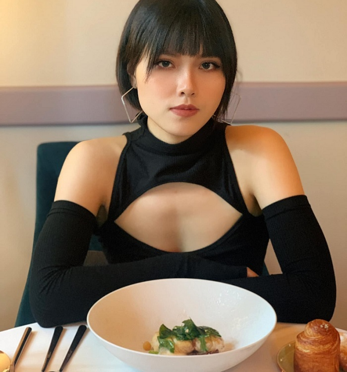 Ngoài đời, Diệp 'Hương vị tình thân' xinh đẹp, quyến rũ khác hẳn trên phim - 12