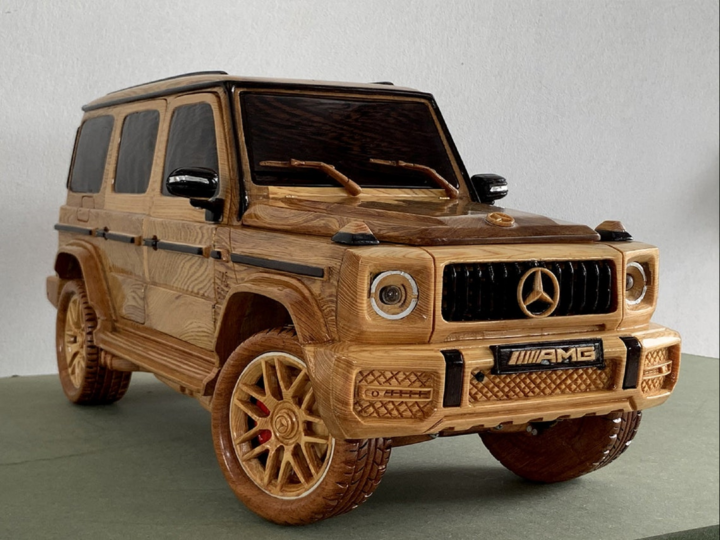 Ngắm mô hình Mercedes-AMG G63 bằng gỗ sang trọng - 1