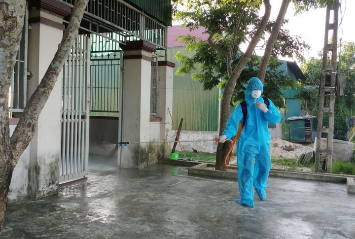 Hà Tĩnh phát hiện thêm một người dương tính SARS-CoV-2 - 3