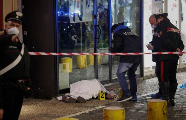 Tên đồ tể mafia giết người không chớp mắt và 'công xưởng chết chóc' ở Italia - 3