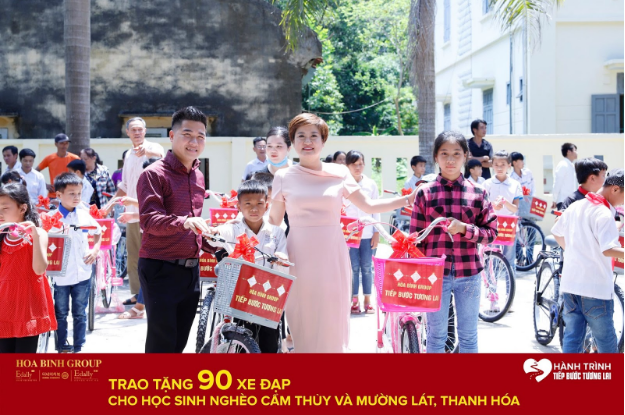 The Nature Book: Những bước chân vì cộng đồng - 1