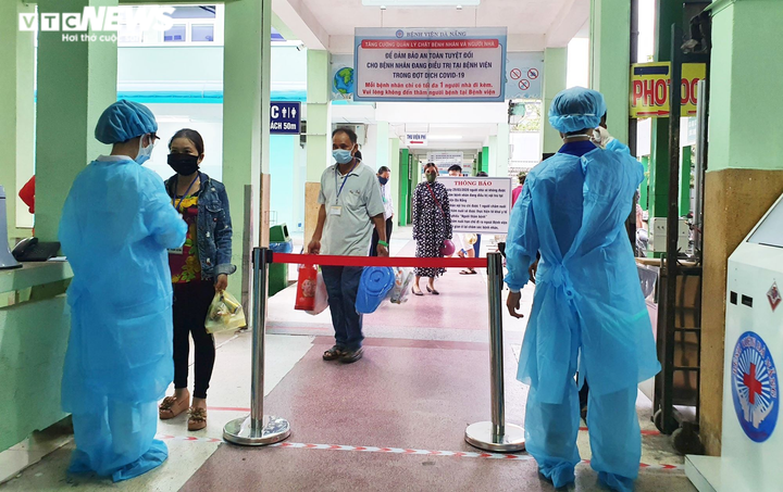 Đà Nẵng có ca dương tính SARS-CoV-2 tại bệnh viện - 1