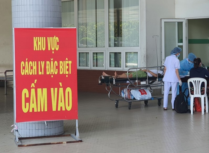 Phong toả Khoa Cấp cứu Bệnh viện Bà Rịa liên quan người dương tính SARS-CoV-2 - 1