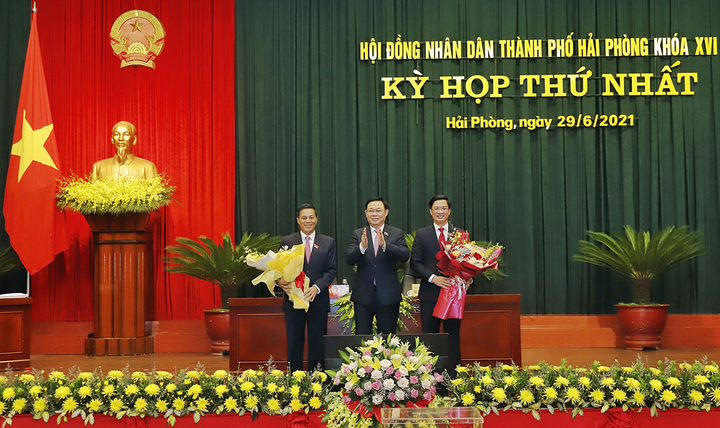 Ông Nguyễn Văn Tùng tái đắc cử Chủ tịch UBND TP Hải Phòng - 2