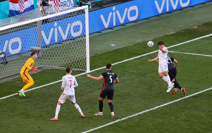 Trực tiếp bóng đá Croatia vs Tây Ban Nha vòng 1/8 EURO 2020 - 7