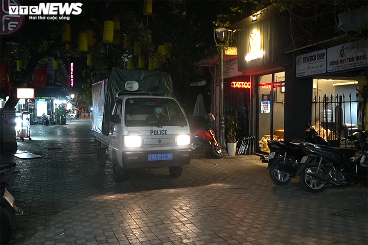 Hà Nội: Hàng quán than ế ẩm vì quy định đóng cửa trước 21h để phòng COVID-19 - 2