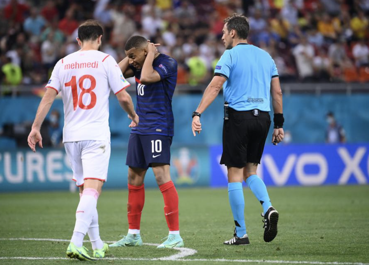 Mbappe hóa 'tội đồ' khiến Pháp bị loại: Bài học cho thần đồng kiêu ngạo - 3