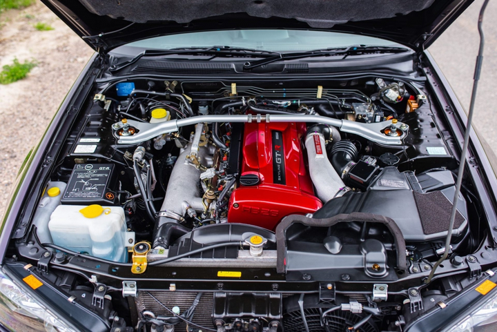 Cận cảnh hàng hiếm Nissan Skyline GT-R với chỉ 30 chiếc được xuất xưởng - 9
