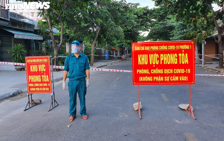 Phú Yên tìm người có mặt ở 9 địa điểm nguy cơ lây nhiễm COVID-19 - 1