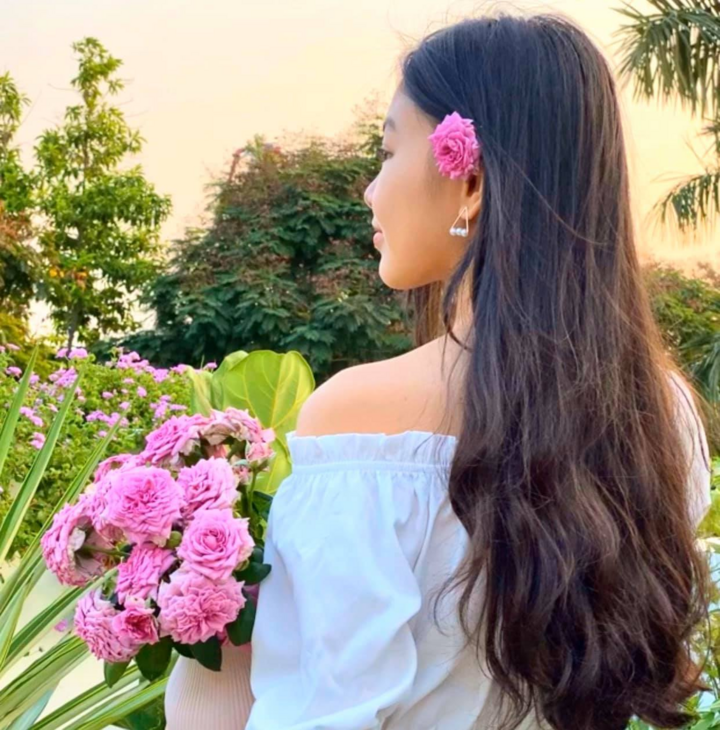 Chỉ chụp ảnh trên sân thượng, con gái Quyền Linh vẫn khiến nhiều người xuýt xoa - 10