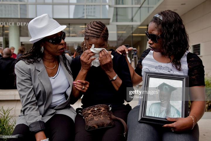 20 năm giết người và bộ sưu tập 1.000 ảnh phụ nữ của tên sát thủ Grim Sleeper - 2