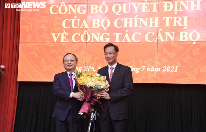 Phó Ban Kinh tế Trung ương được điều động làm Bí thư Tỉnh ủy Hưng Yên - 4