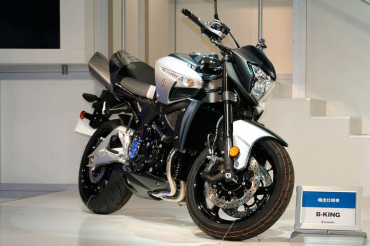 Những điều chưa biết về 'quái vật' Suzuki B-King - 1