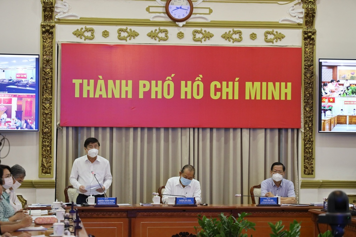 Chủ tịch TP.HCM: Đợt dịch lần này nguy hiểm, phức tạp và khó dự đoán - 1