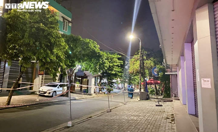 2 con gái của chủ cơ sở nha khoa ở Đà Nẵng dương tính SARS-CoV-2 - 2