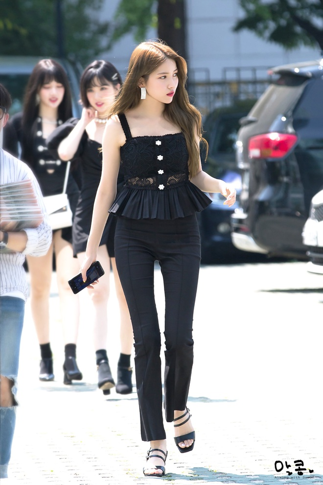 Mỹ nhân có đôi chân dài 105cm của làng nhạc Hàn Quốc - 3