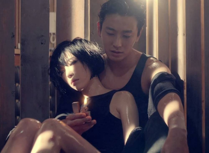 Biểu tượng sexy của Kpop sụp đổ nhanh chóng thế nào? - 1