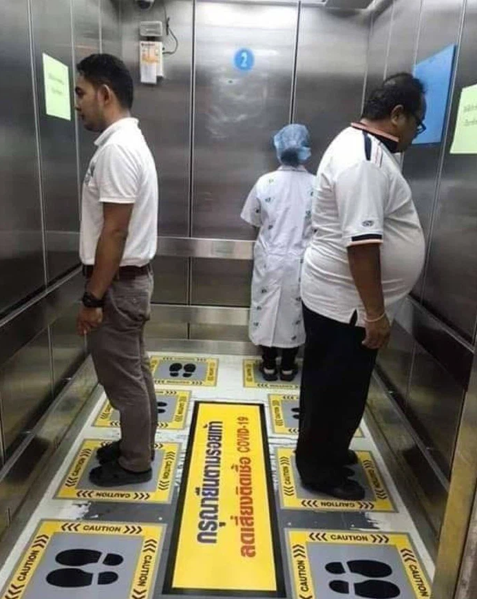 Khoảnh khắc dở khóc dở cười của dân tình khắp thế giới khi 'sống chung với dịch' - 5