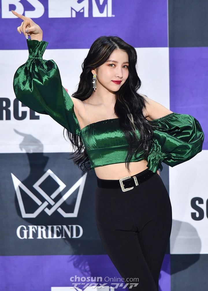 Mỹ nhân có đôi chân dài 105cm của làng nhạc Hàn Quốc - 6