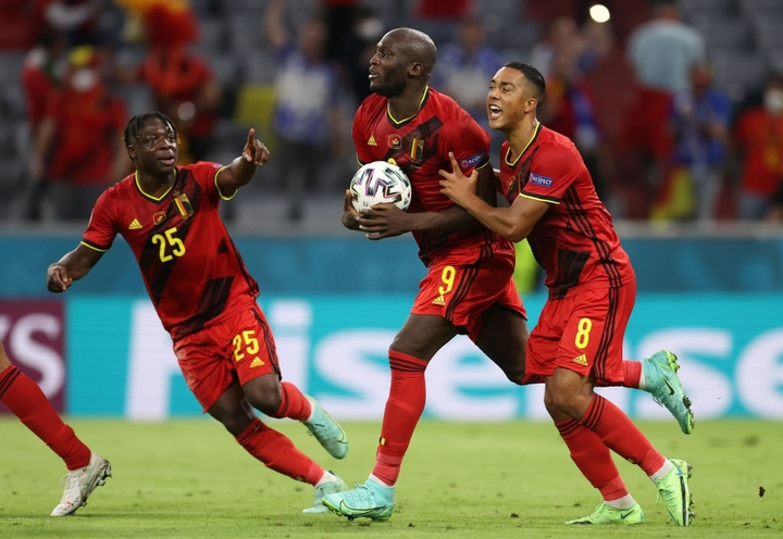 Trực tiếp bóng đá Bỉ vs Italy tứ kết EURO 2020 - 4