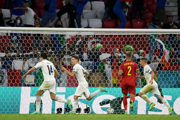 Italy vào bán kết EURO: Viên đạn pháo xuyên thủng thành trì bảo thủ - 3
