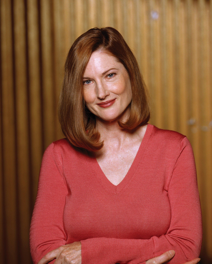 số phận của dàn diễn viên Smallville ảnh 14 Dàn sao phim 'Smallville' thay đổi thế nào sau 20 năm? - 14