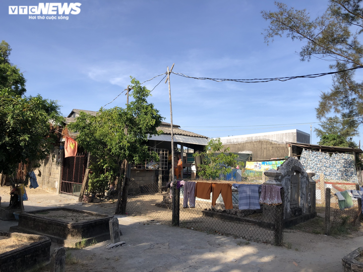 Ám ảnh ngôi làng sống chung với 'người cõi âm' ở Huế - 2